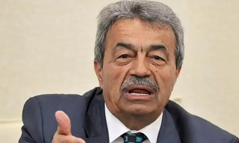 Kamer Genç 'Mezarıma Rakı Dökün' Dedi mi, Vasiyet Etti mi?