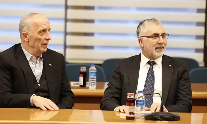 Kritik zirve! Bakan Işıkhan Türk-İş kapısında: Asgari ücrette büyük uzlaşı sinyali