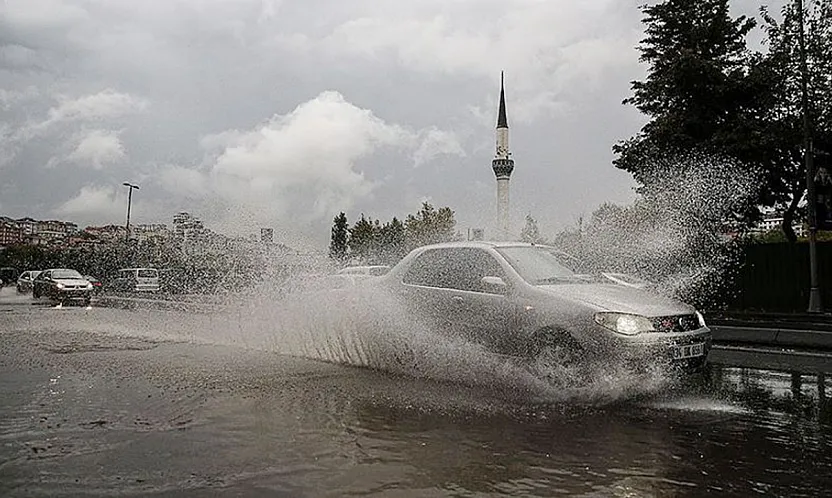 Meteoroloji'den Serinleten Haber: Sağanak Yağışlar Geliyor, 10'dan Fazla İl İçin Uyarı Var!